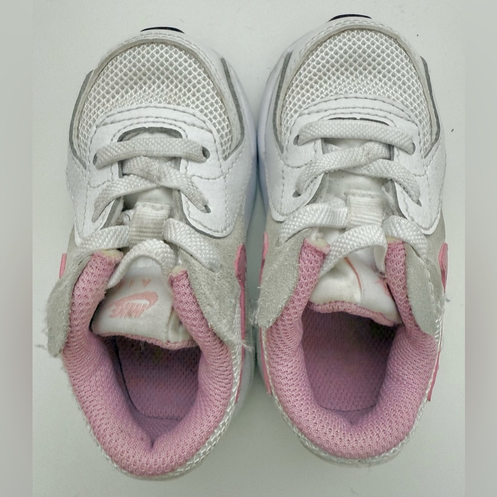 Nike Kids Air Max White and Pink Sneakers - Size 5C - Picture 3 of 9